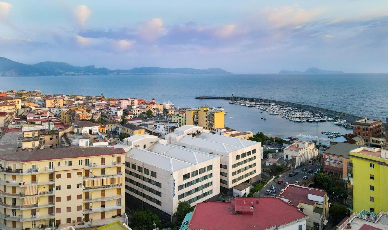 Hotel Poseidon Torre del Greco Exteriör bild
